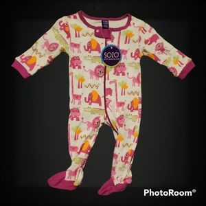 Nwt Girls footed sleeper